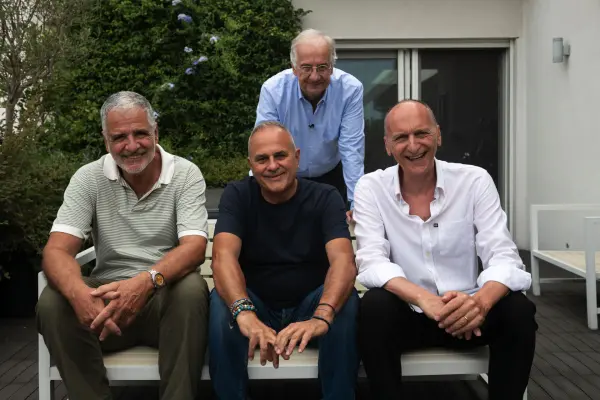 La Gialappa’s Band compie 40 anni: al cinema il documentario di Walter Veltroni